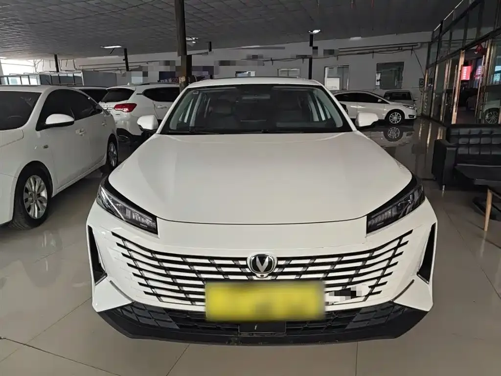 Changan Eado 2024 из CN, фото 3