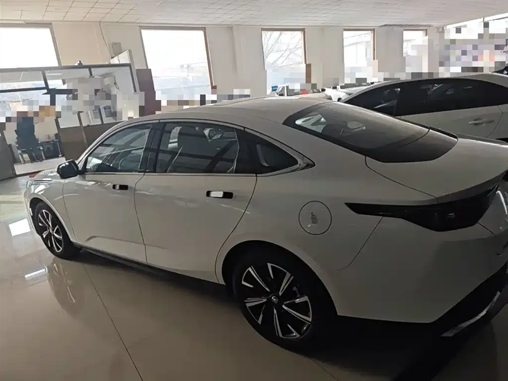 Changan Eado 2024 из CN, фото 5