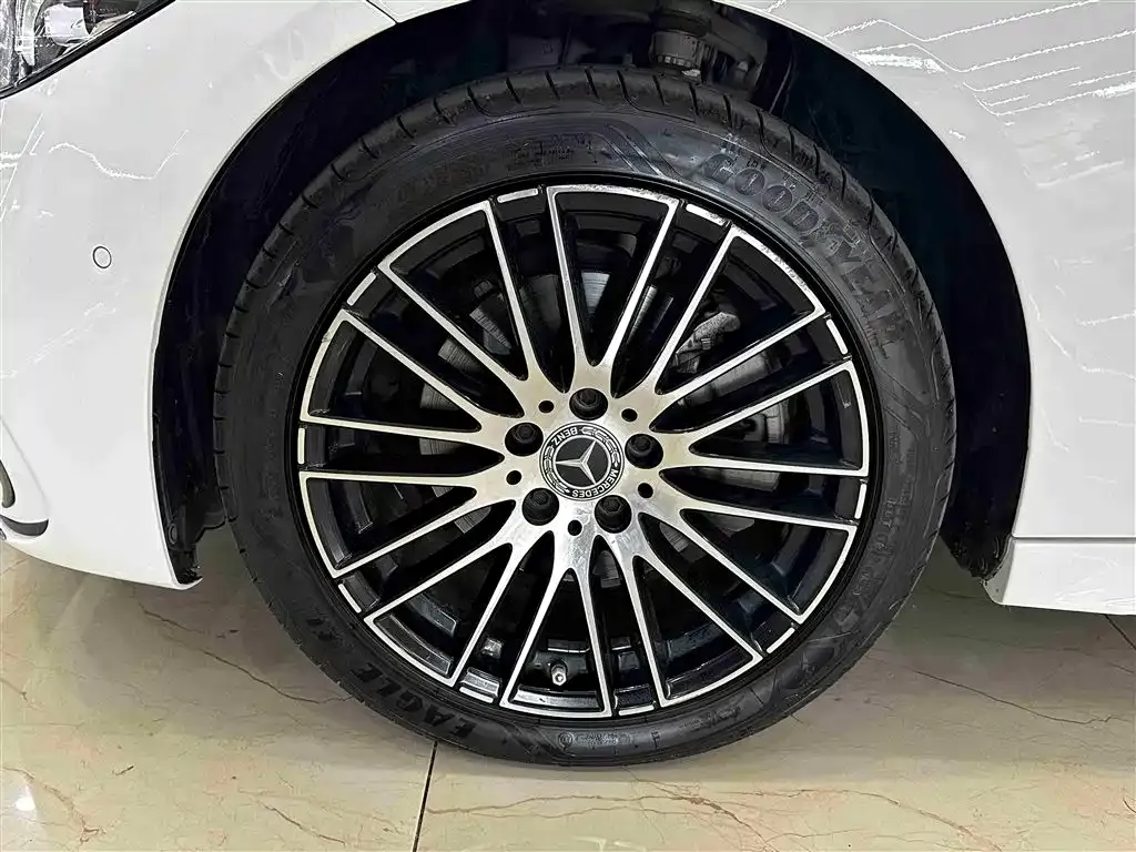 Mercedes-Benz C-Class 2023 из CN, фото 8