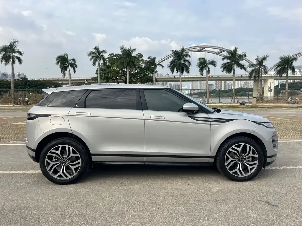 Land Rover Evoque 2024 из CN, фото 7