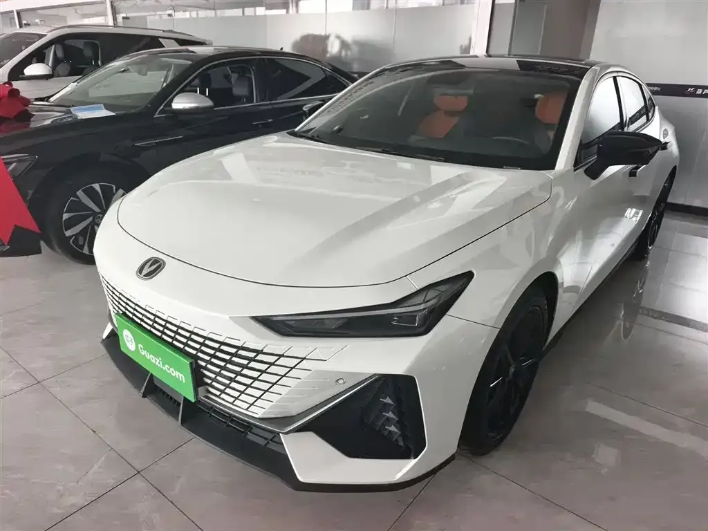 Changan UNI-V 2022 из CN, фото 1