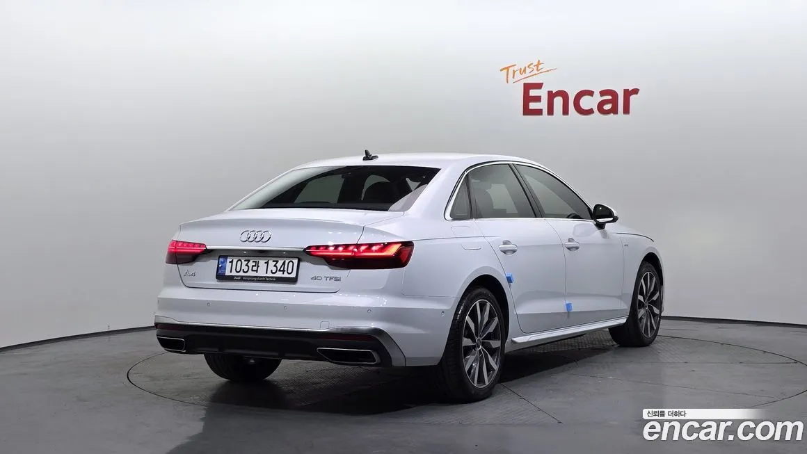 Audi A4 2023 из KR, фото 2