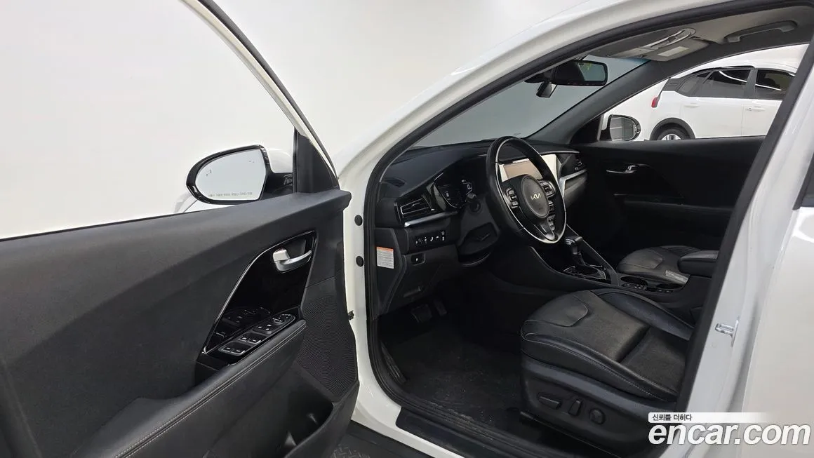 Kia Niro 2022 из KR, фото 10