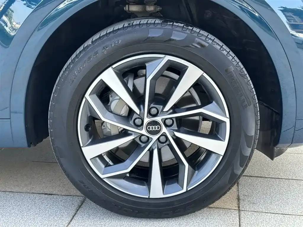 Audi Q5L 2023 из CN, фото 10