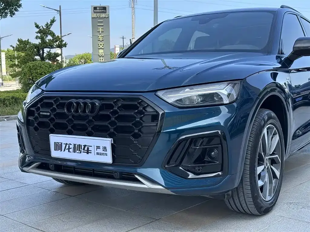 Audi Q5L 2023 из CN, фото 2