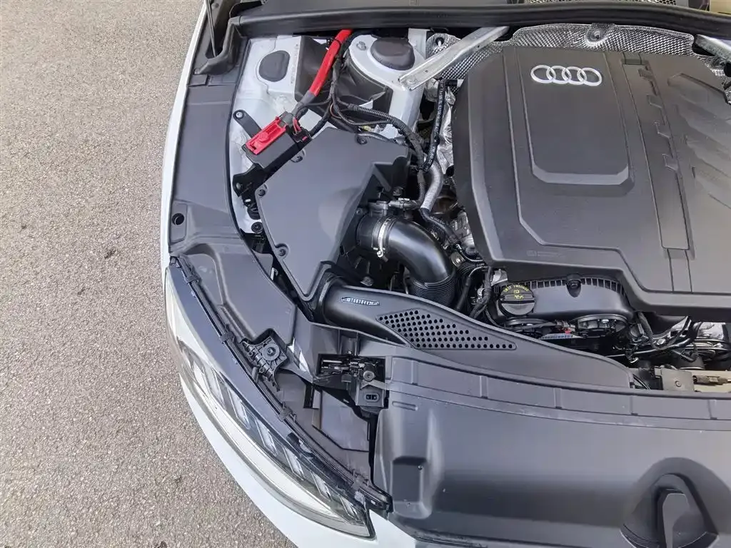 Audi A4L 2023 из CN, фото 7