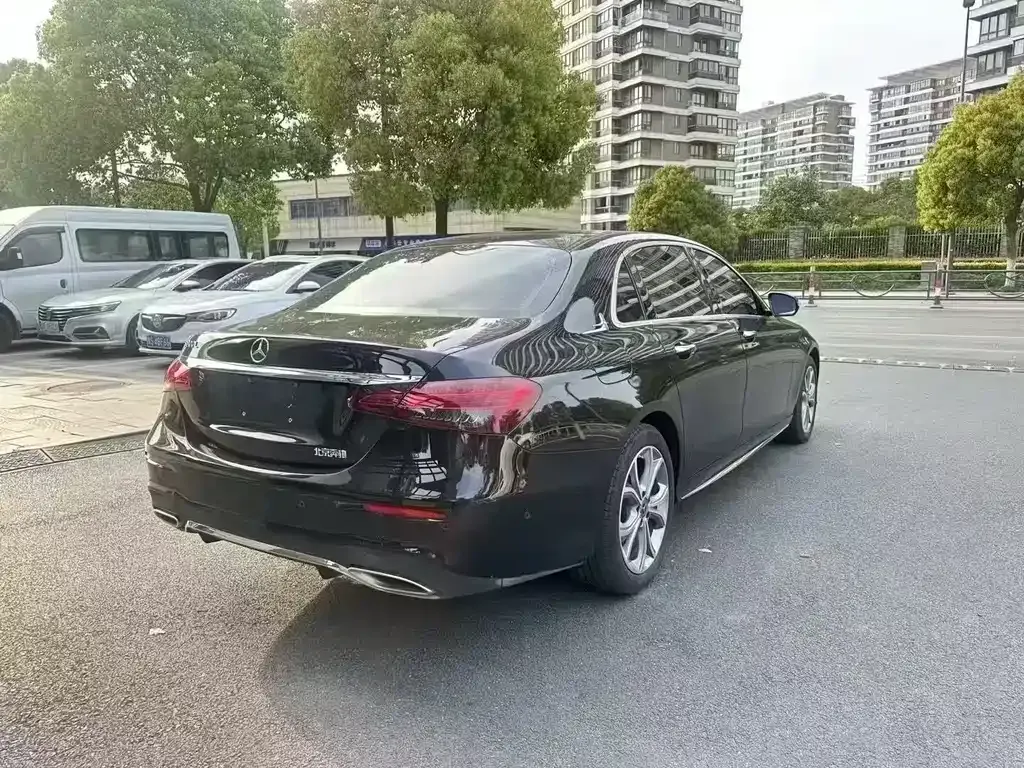 Mercedes-Benz E-Class 2023 из CN, фото 4