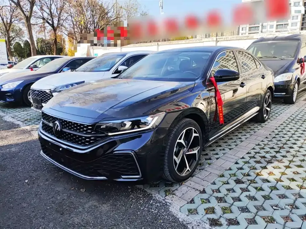Volkswagen Passat 2023 из CN, фото 2
