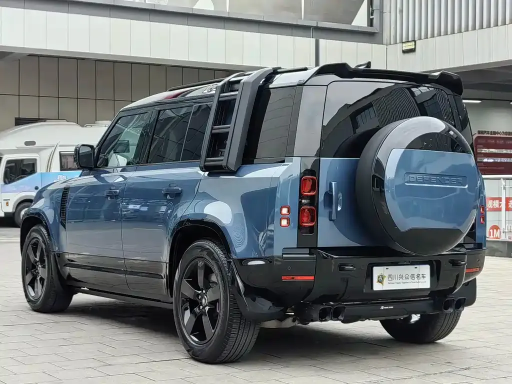 Land Rover Defender — фото 5
