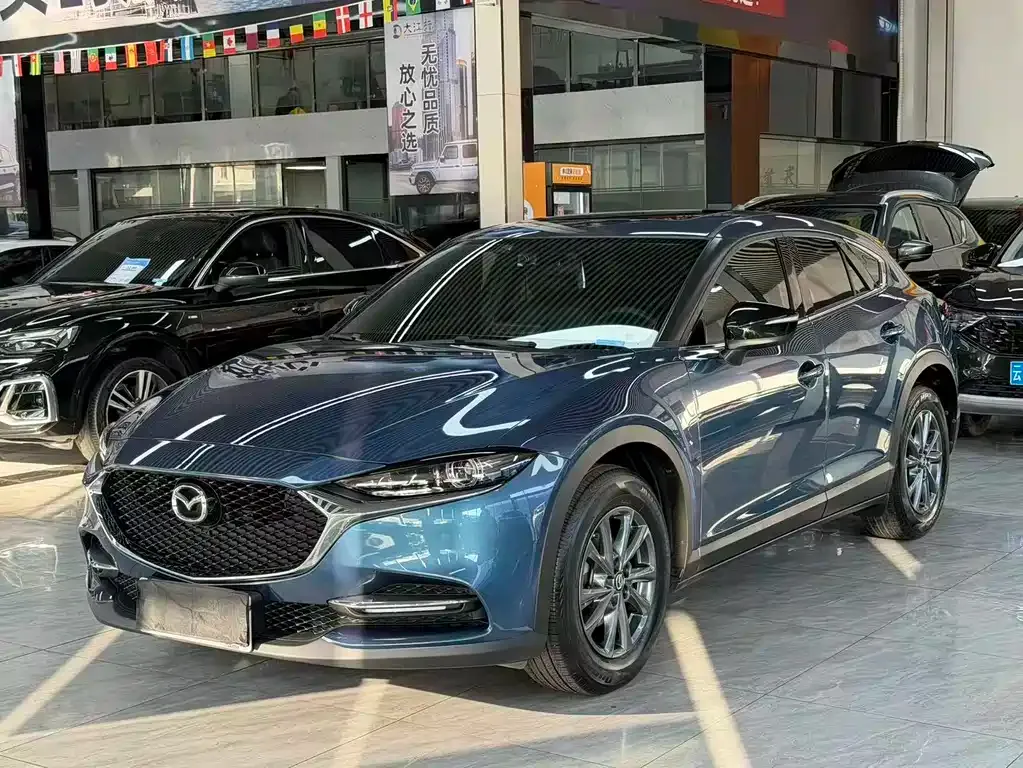 Mazda CX-4 2021 из CN, фото 1