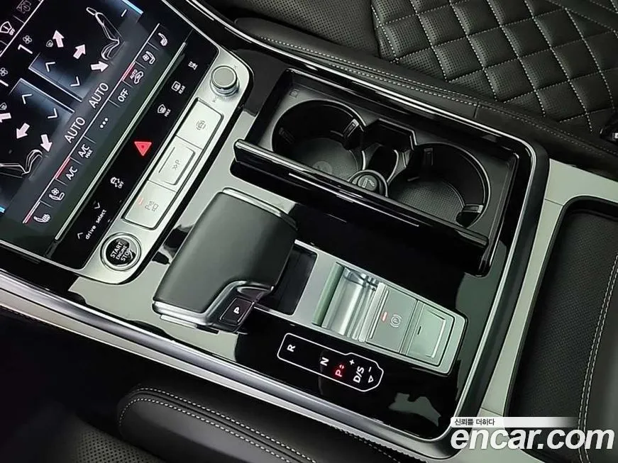 Audi Q7 2022 из KR, фото 7
