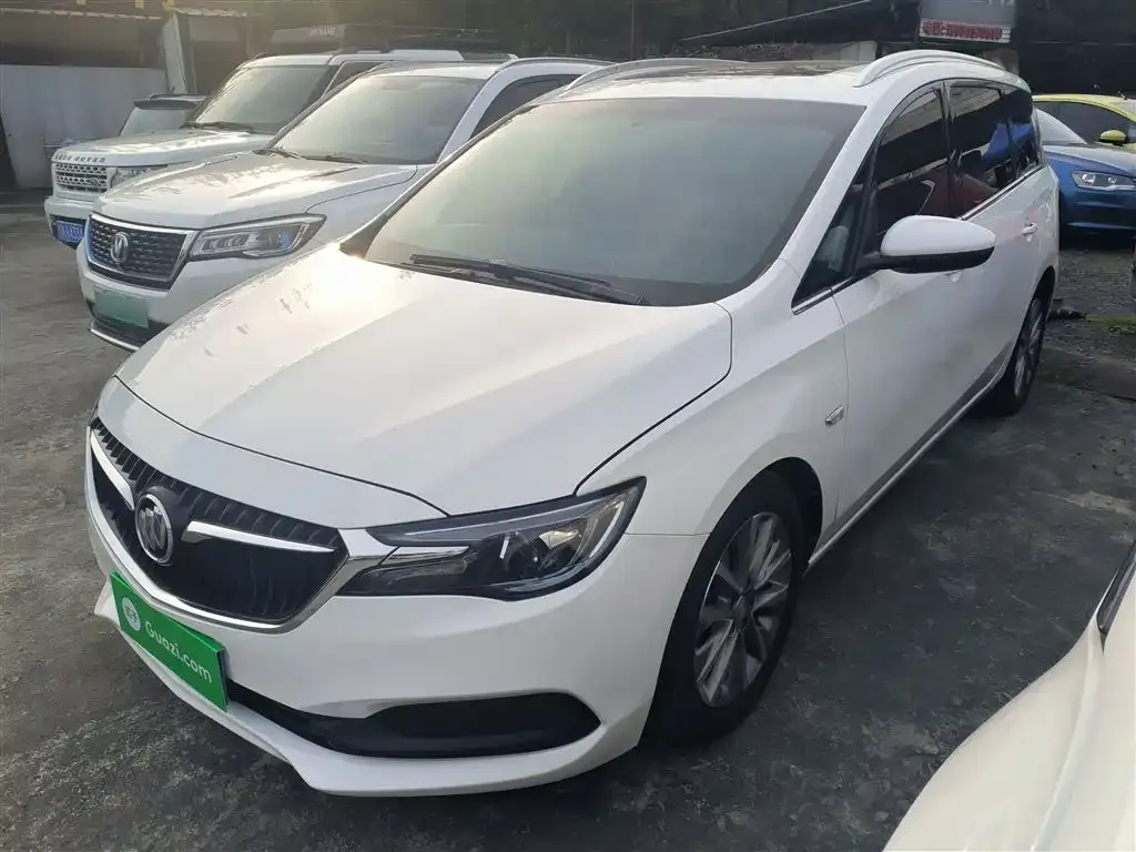 Buick GL6 2023 из CN, фото 2