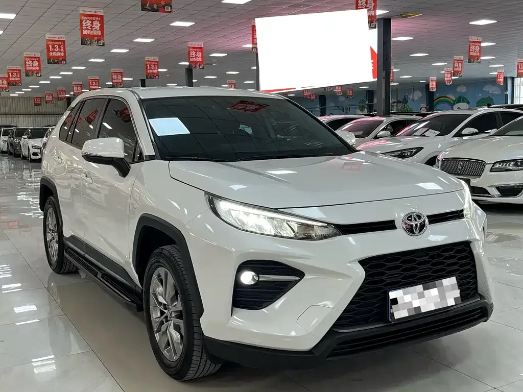 Toyota Wildlander 2023 из CN, фото 3