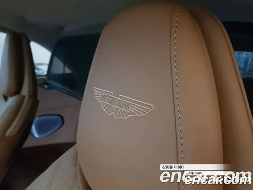 Aston Martin DB12 2025 из KR, фото 8