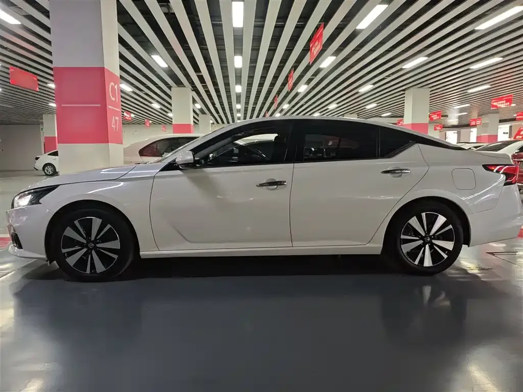 Nissan Teana 2022 из CN, фото 5
