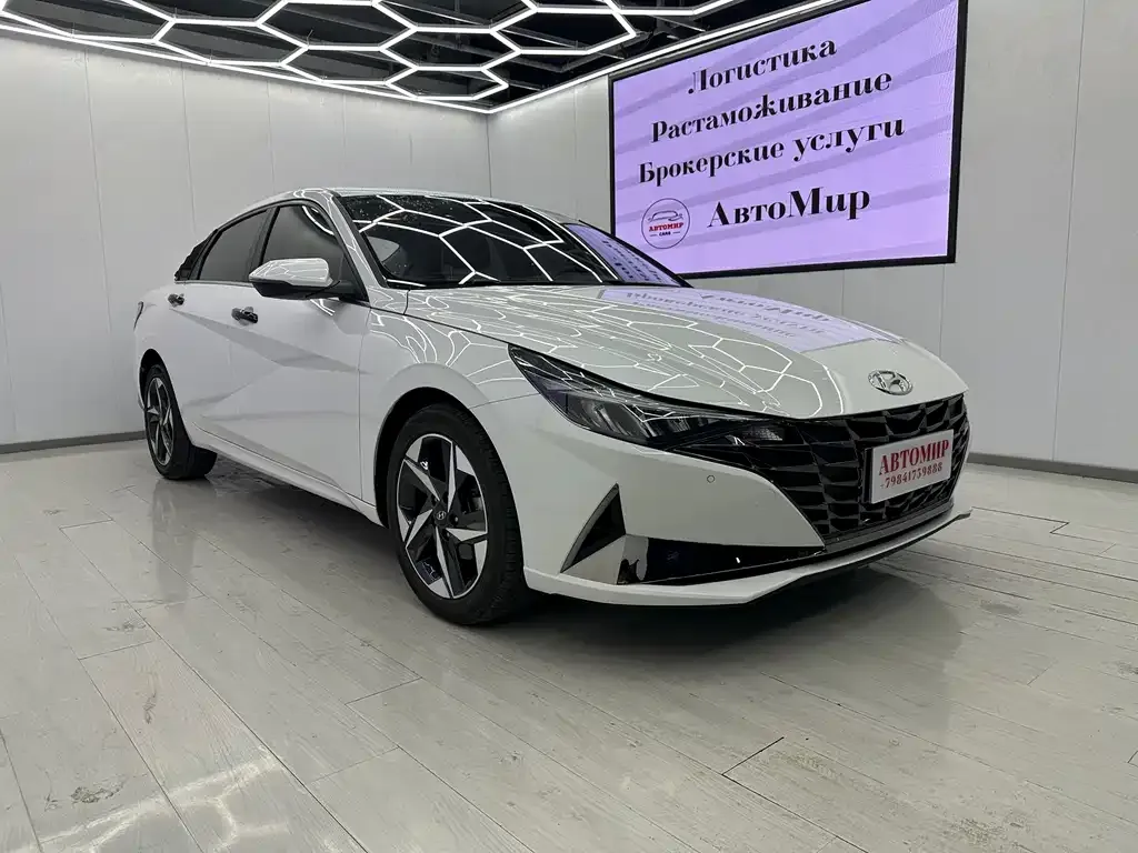 Hyundai Elantra 2022 из CN, фото 3