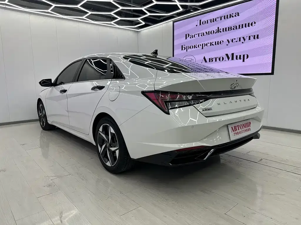 Hyundai Elantra 2022 из CN, фото 8