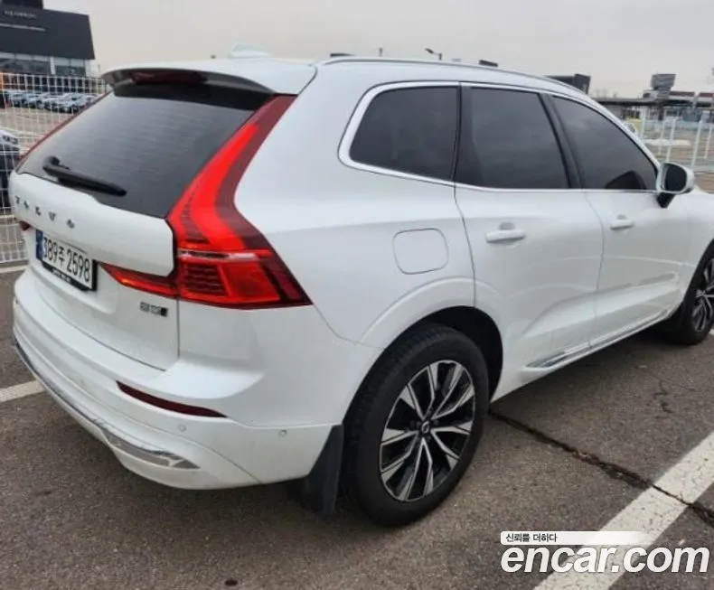 Volvo XC60 2024 из KR, фото 4
