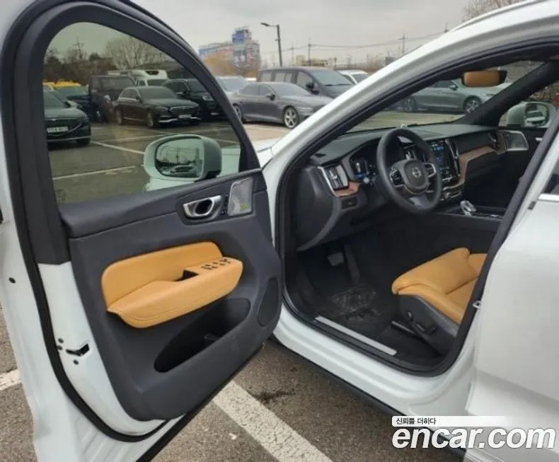 Volvo XC60 2024 из KR, фото 8
