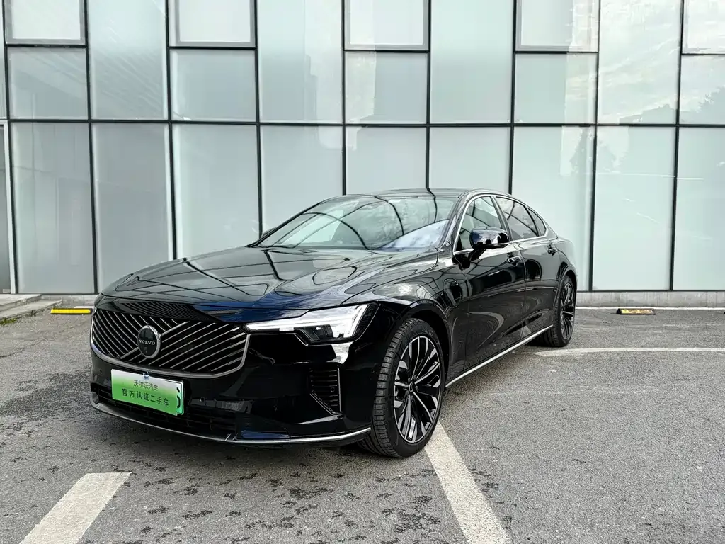Volvo S90 PHEV — фото 1