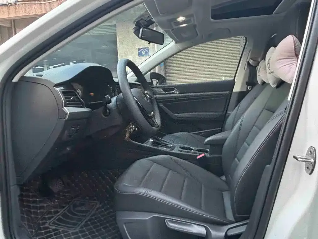 Volkswagen Lavida 2022 из CN, фото 4
