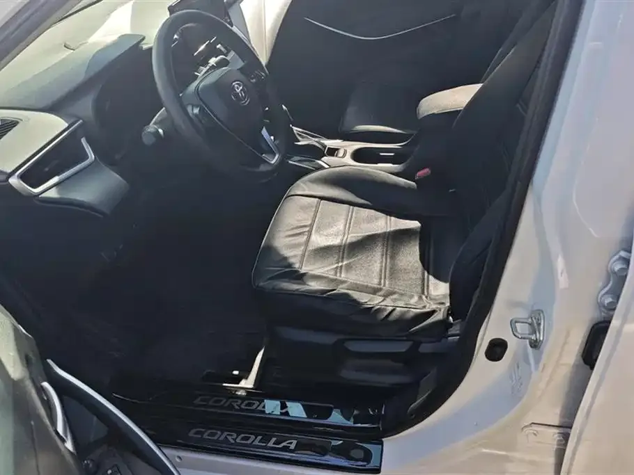 Toyota Corolla 2023 из CN, фото 9