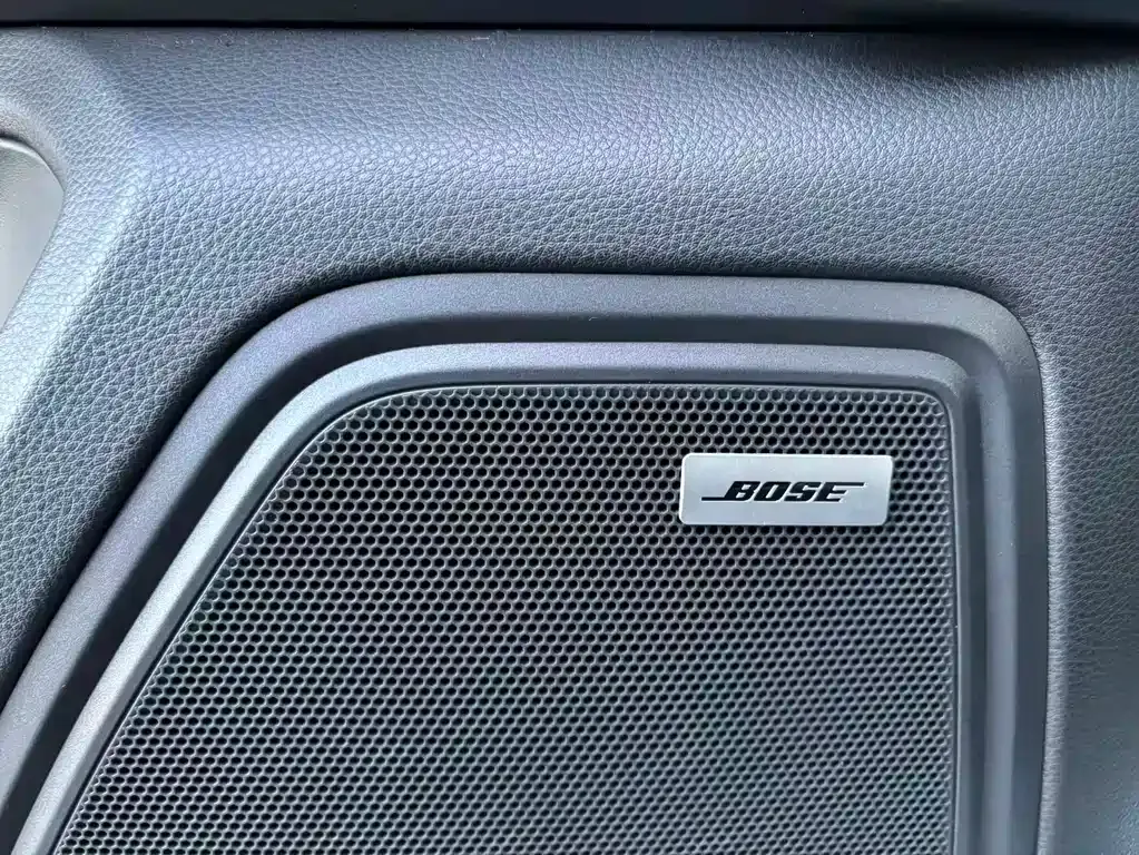 Porsche Macan — фото 9