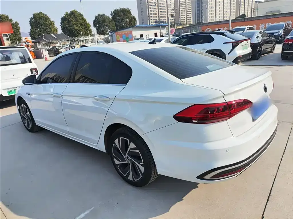 Volkswagen Bora 2024 из CN, фото 5