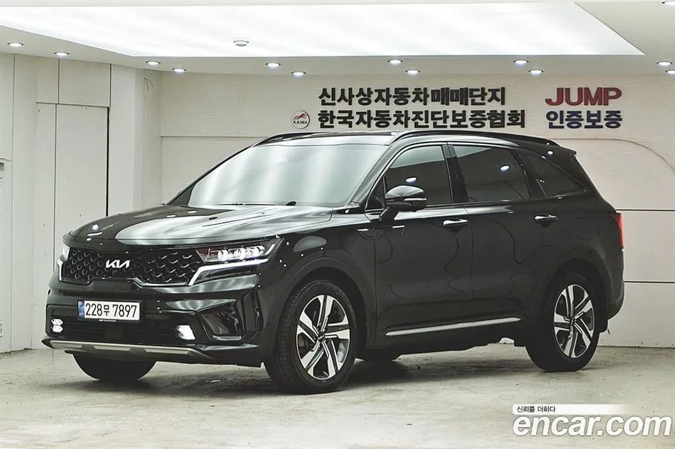 Kia Sorento — фото 1