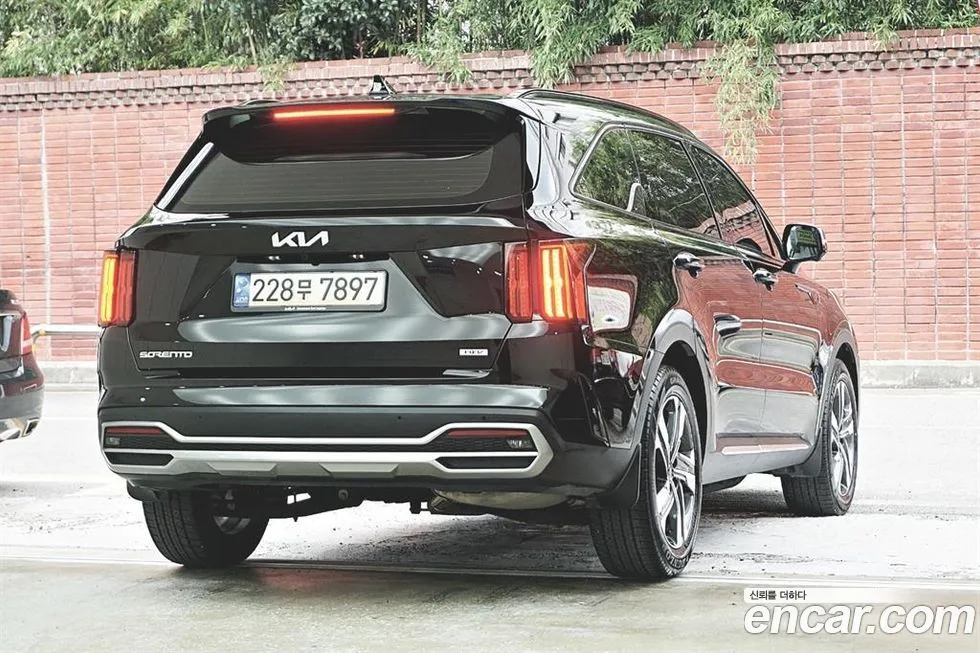 Kia Sorento — фото 4