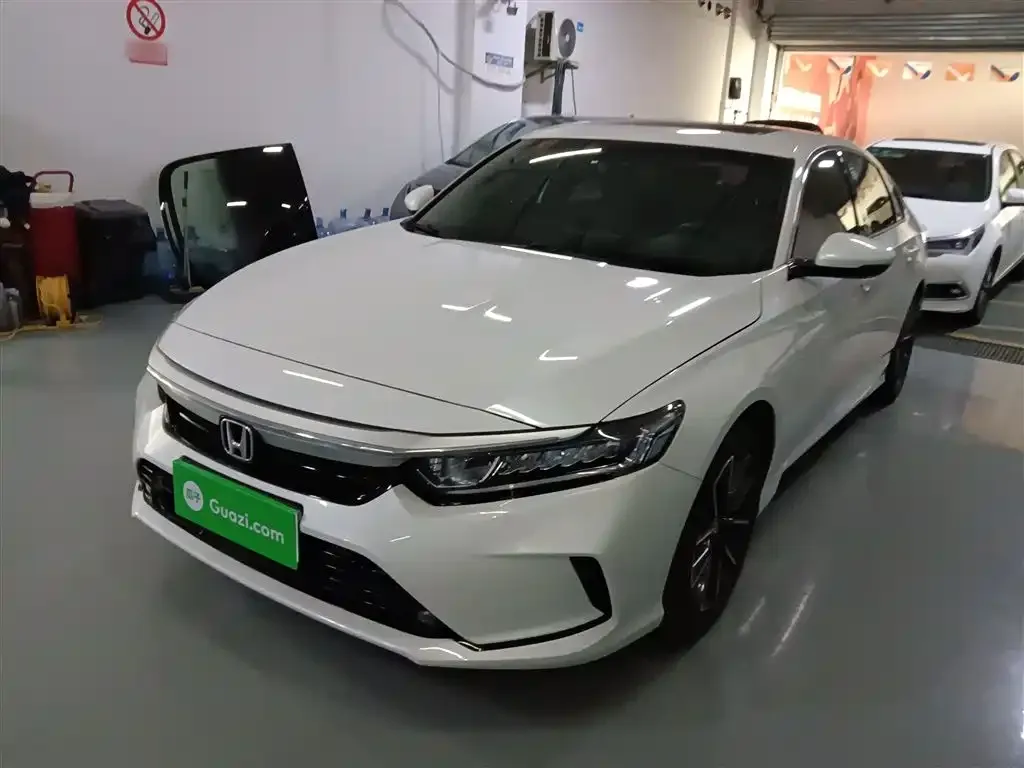 Honda Inspire — фото 2