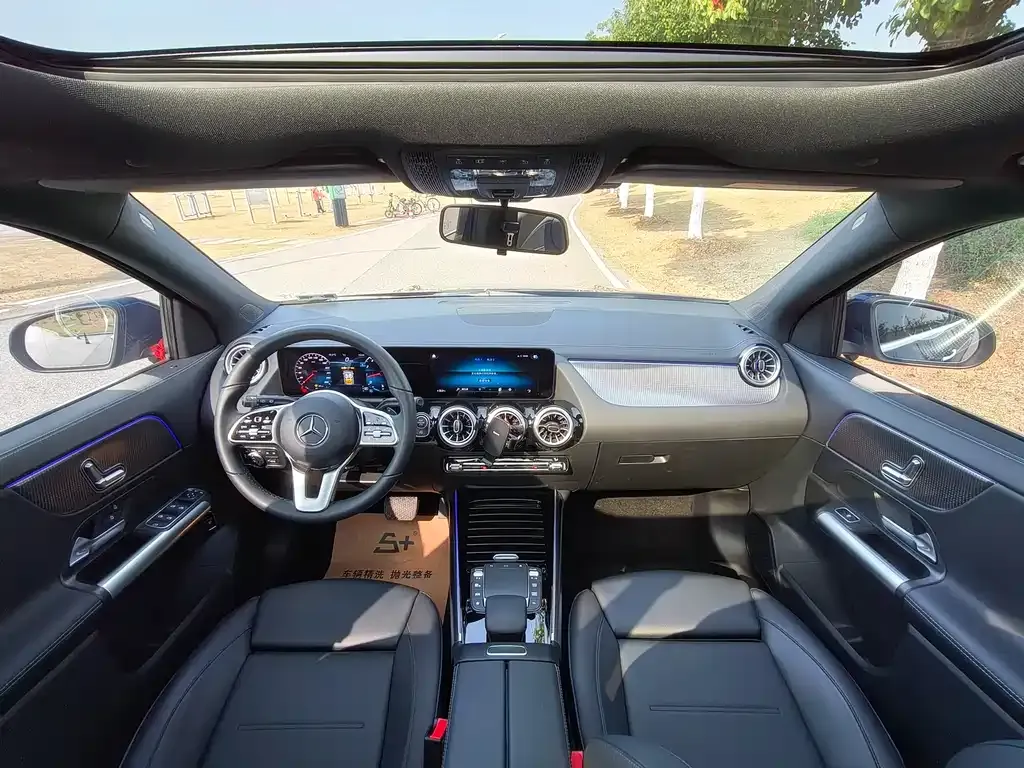 Mercedes-Benz GLA — фото 9