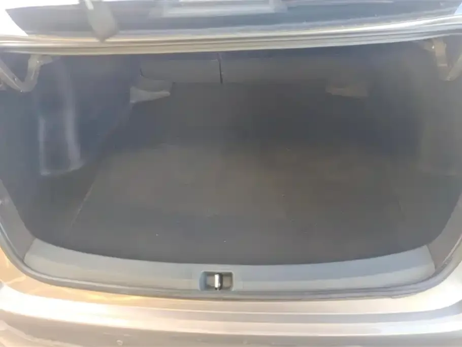 Toyota Corolla 2022 из CN, фото 4