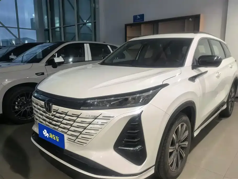 Changan CS75PLUS — фото 2