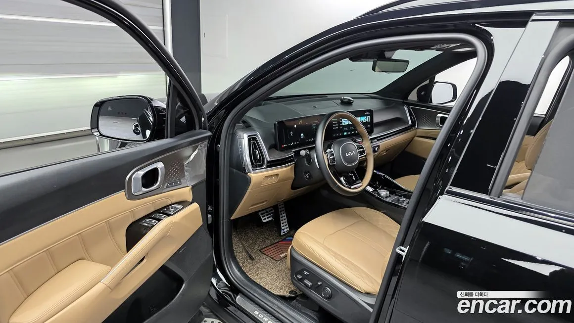 Kia Sorento — фото 10