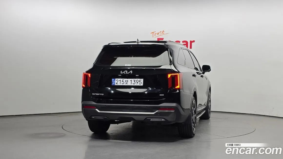 Kia Sorento — фото 4