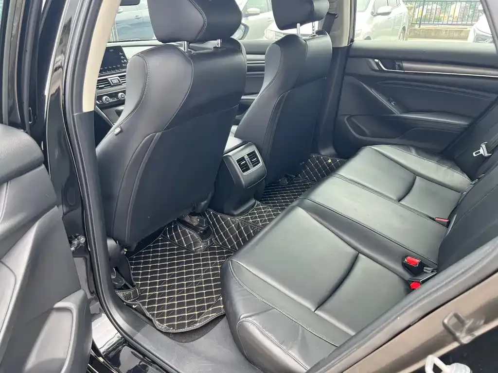 Honda Accord 2021 из CN, фото 6