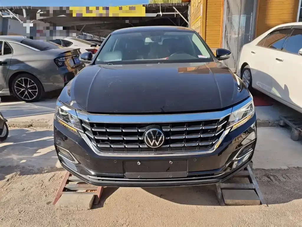 Volkswagen Passat — фото 3