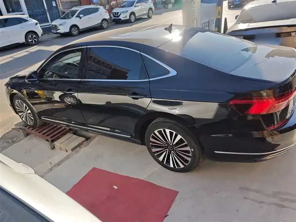 Volkswagen Passat — фото 5