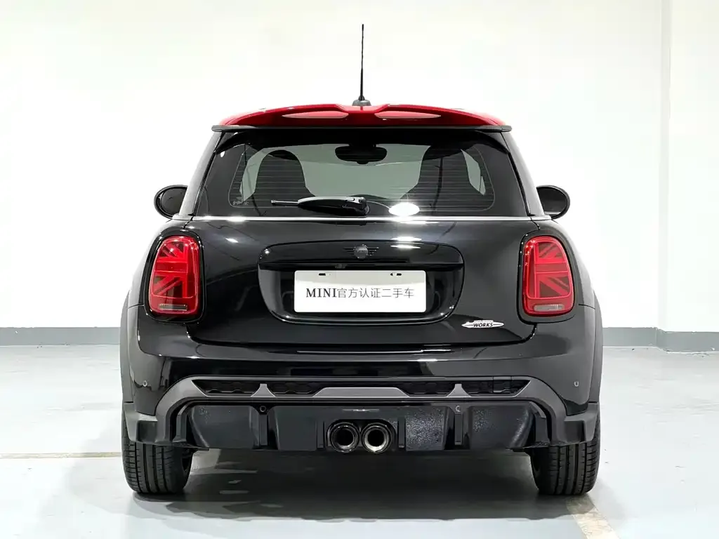 MINI JCW (John Cooper Works) — фото 8