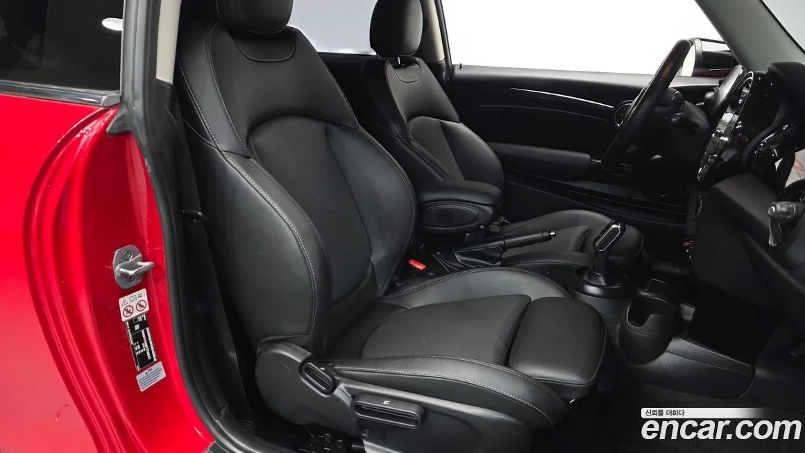 Mini Cooper 2023 из KR, фото 10