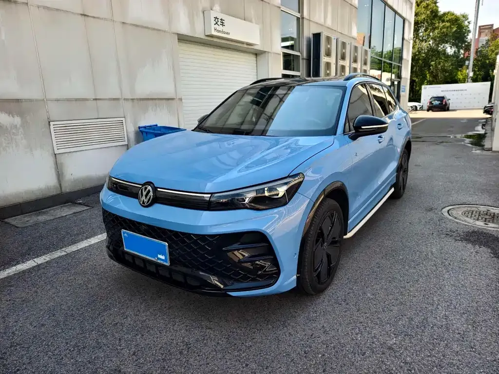 Volkswagen Tiguan L 2024 из CN, фото 1