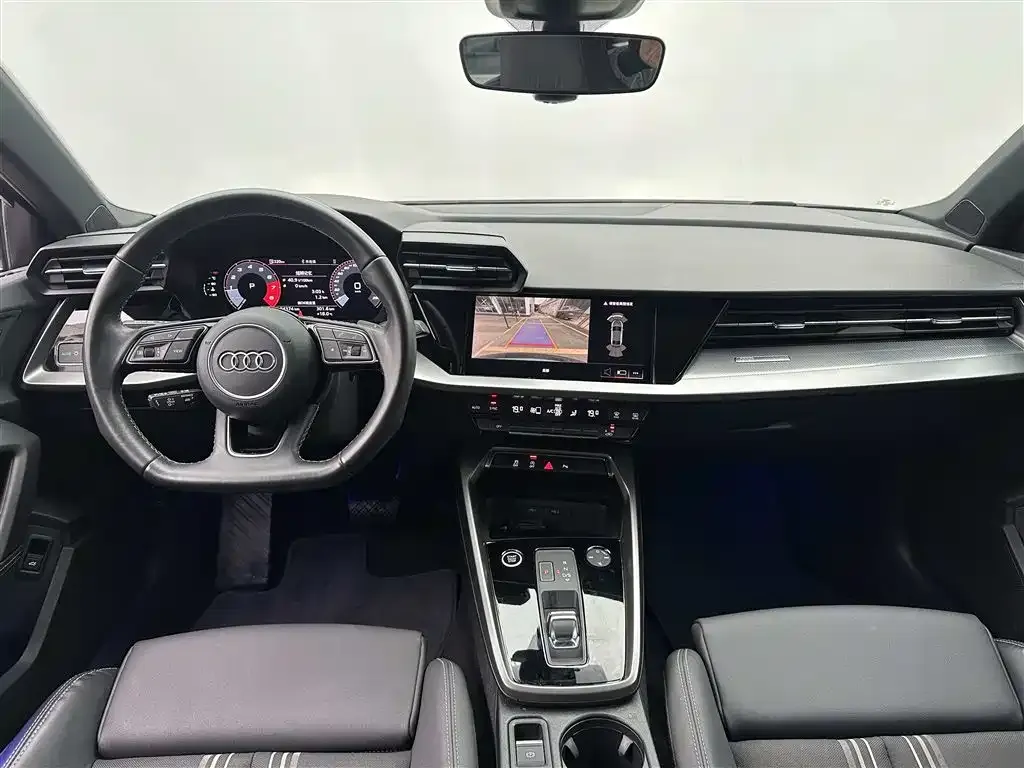 Audi A3 2023 из CN, фото 6