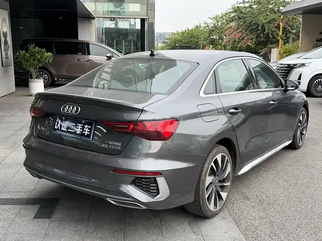 Audi A3 2023 из CN, фото 3