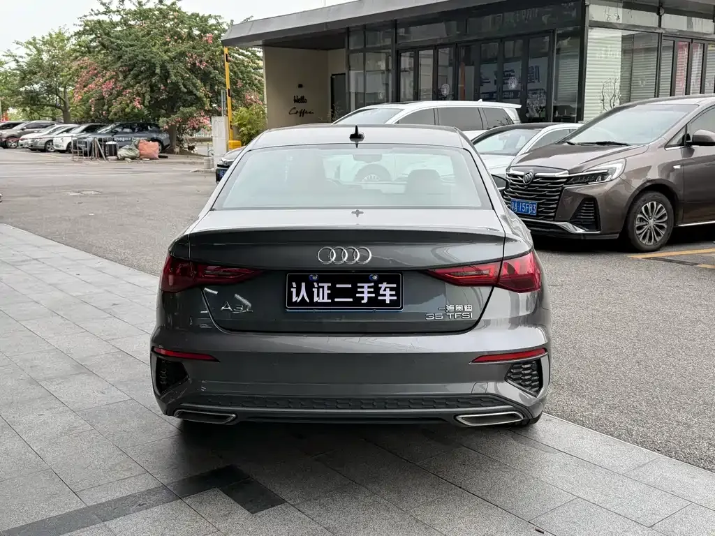 Audi A3 2023 из CN, фото 4