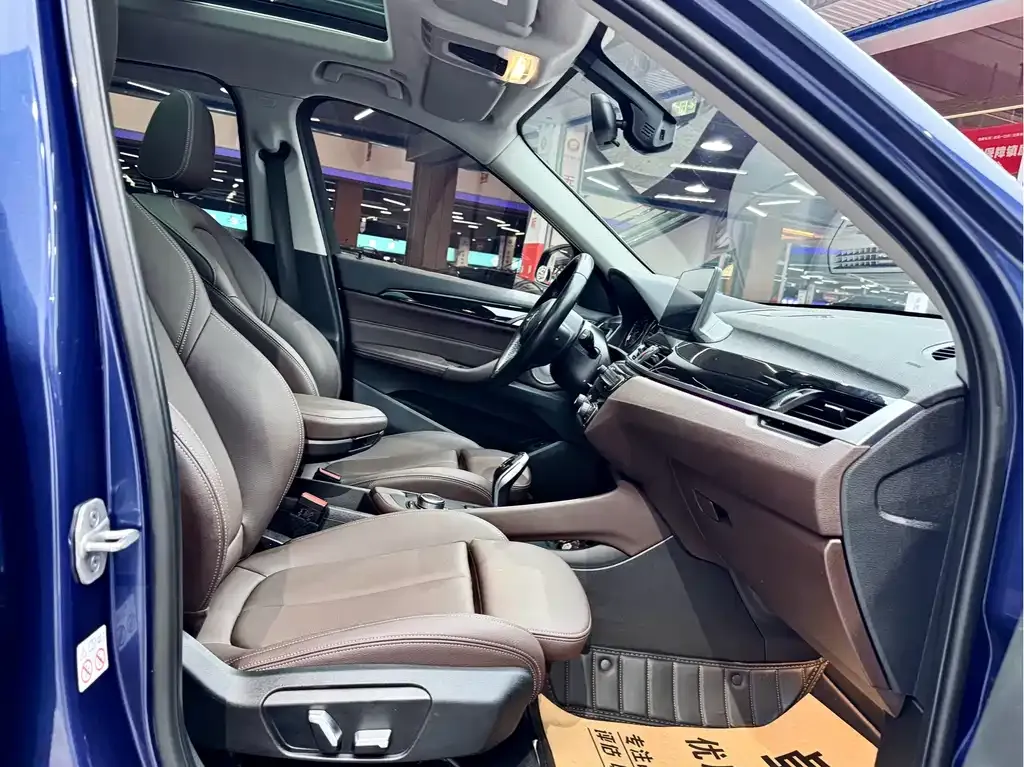 BMW X1 2022 из CN, фото 9