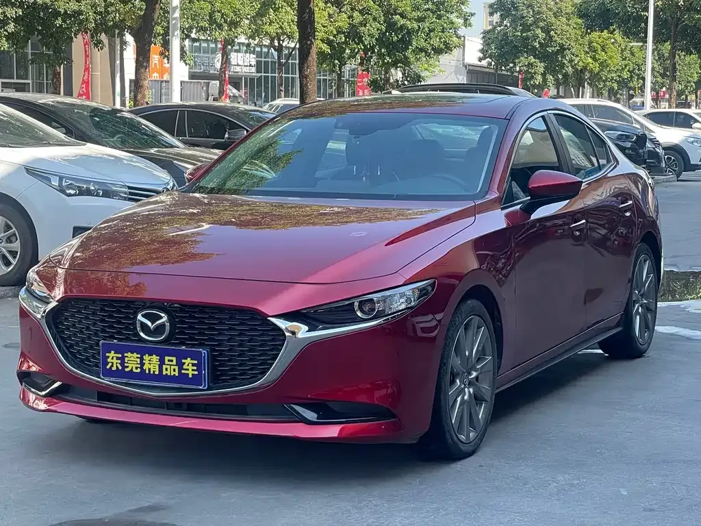 Mazda 3 Axela — фото 3