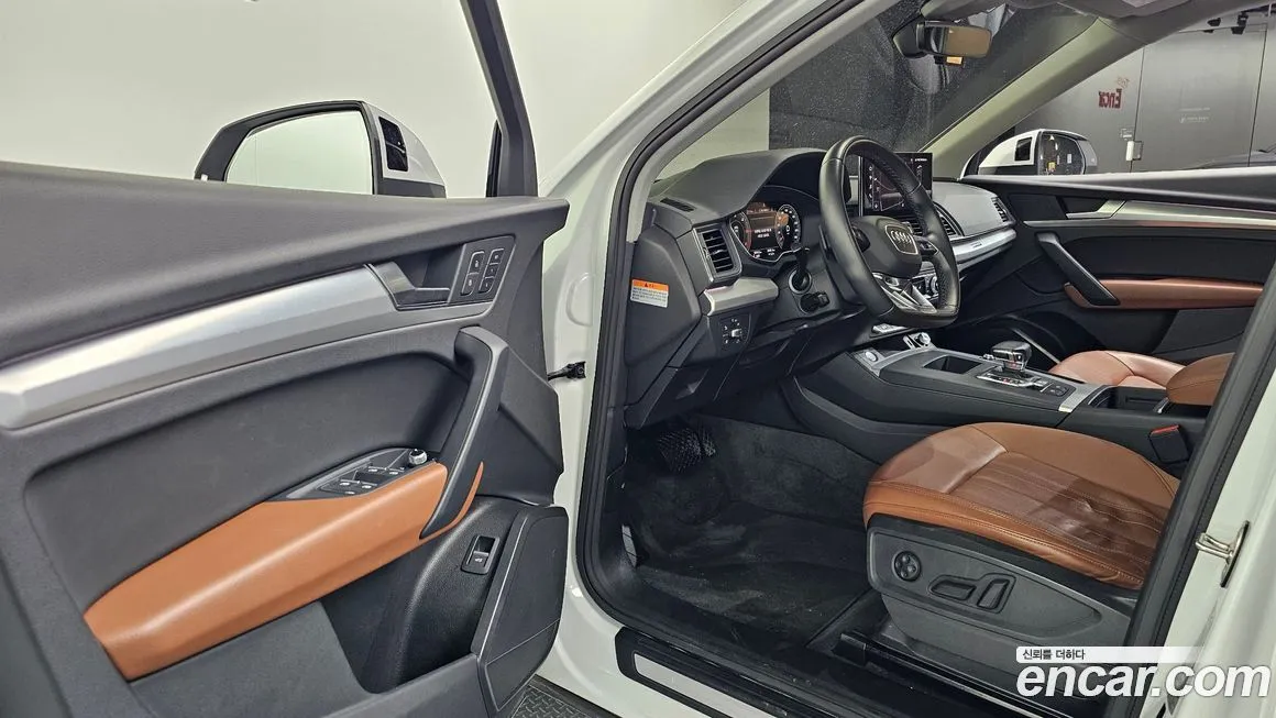Audi Q5 2022 из KR, фото 10