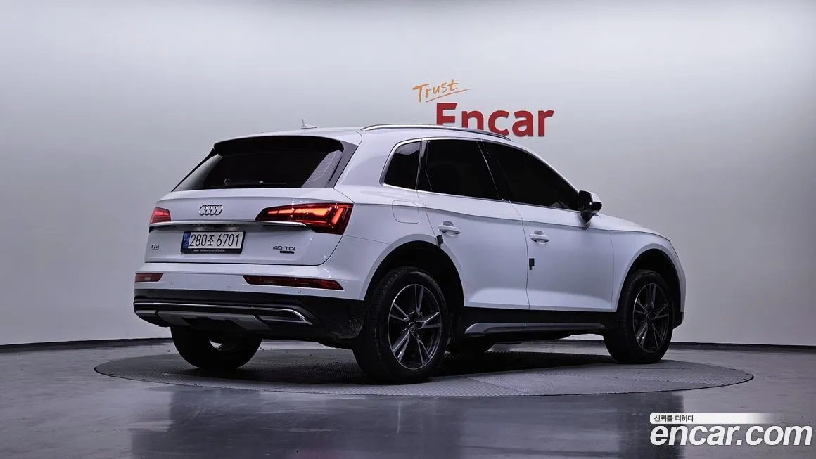 Audi Q5 2022 из KR, фото 2