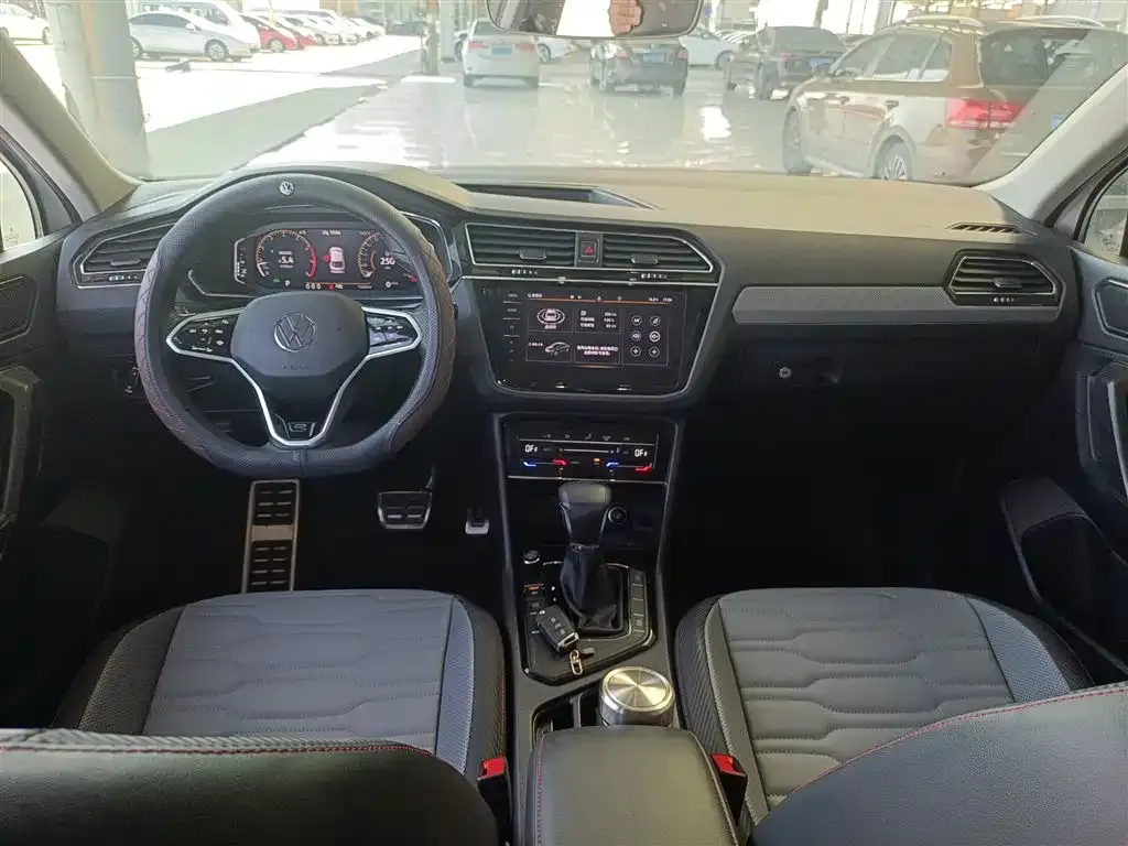 Volkswagen Tiguan X 2021 из CN, фото 10